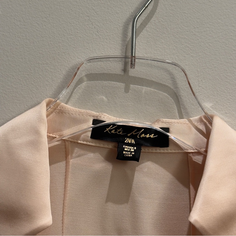 Zara x Kate Moss silky romantic blouse - Picture 5 of 11